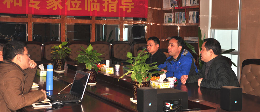 全國電磁計量技術委員會邵海明秘書長在湖南省計量檢測研究院李慶先副院長的陪同下，蒞臨銀河電氣指導工作